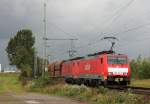 189 031-8 mit 189 xxx-x am Erzbomber in Porz Wahn am 07.10.2011