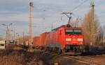 189 006 zog am 03.12.11 einen Containerzug durch Leipzig-Thekla Richtung Engelsdorf.