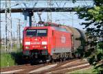 Wieder verlsst eine 189 (070-6) den Hbf Stralsund, mit Ziel Fhrhafen Mukran.   (am 12.06.06) 