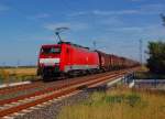 Am Nachmittag des 17.8.2012 kommt aus Richtung Nievenheim bei Allerheiligen die 189 026-8 mit einem gemischten Gterzug gefahren.
