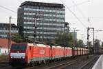 189 069 und zwei weitere 189er zogen am 16.10.12 einen leeren Erzzug durch Dsseldorf-Rath.