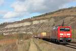 189 055-7 am 2.11.12 mit einem Containerzug in Thngersheim.