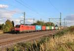 Am 28.September 2013 war DBSR 189 015 mit Containern bei Marienborn auf dem Weg Richtung Braunschweig.