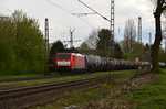 Aus Venlo kommend ist hier die 189 075-5 mit einem Kesselwagenzug gen Viersen über die Kbs 485 gefahren.