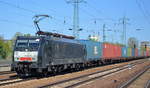 DB Cargo Deutschland AG mit der MRCE Dispo ES 64 F4-803  [NVR-Number: 91 80 6189 803-0 D-DISPO] und Containerzug am 21.04.18 Bf. Flughafen Berlin-Schönefeld.