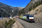 189 287 + 193 559 mit TEC 40699 am 24.03.2018 bei St. Jodok am Brenner. 