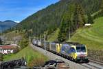 189 912 + 189 902 mit TEC 43125 am 07.10.2017 bei Wolf am Brenner.