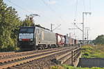 Mit einem Containerzug aus Italien fuhr am 12.09.2018 die MRCE/SBBCI ES 64 F4-106 (189 106-8), welche den Zug seit Basel SBB Rbf bespannte, bei Müllheim (Baden) über die Rheintalbahn in Richtung Norden.