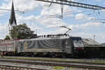 Lok 189 995-4 durchf�hrt am 21.04.2026 den Bahnhof Kaiseraugst.