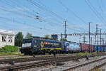 Doppeltraktion, mit den Loks 189 996-2 und 193 525-3 durchf�hrt am 16.07.2026 den Bahnhof Pratteln.