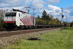 189 904 I-RTC rotes Zebra mit Rungenwagen und geschlossenen am 24.10.26 bei Eglharting.