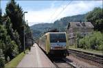 Nach der Ankunft am Urlaubsort wurde dem Nachbarort Oberaudorf einen Besuch abgestattet. E189 902RT und eine Schwesterlok durchfahren mit einem  WINNER  den Bahnhof Oberaudorf Richtung Mnchen. (03.07.2008)