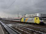 Am 16.12.2009 konnte ich die ES 64 F4 091 mit Ihrem DB - BB Eurocity 87 beim halt in Mnchen Ost Fotografieren.