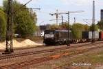 MRCE E-Lok E189-290 (ES 64 F4-290) am 5.05.2010 Hamburg Unterelbe mit Containerzug.