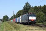 ES 64 F4 - 841 fhrt am 20. August 2011 um 12:43 Uhr zusammen mit einer 182er und einem Gterzug durch Reindorf