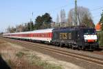 Die MRCE 189 115 mit ETCS Werbung zieht den AZ 13309 von Dortmund Bbf zur Bereitstellung nach Dsseldorf durch Angermund am 25.03.2012