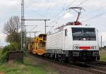 189 822 mit RTS Bauzug in Porz Wahn am 23.04.2012