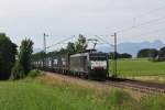 189 110 mit einem Containerzug am 23.06.2012 bei Hilperting.