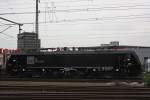 MRCE ES 64 F4-114 stand am 28.4.12 abgestellt in Mnchengladbach Hbf.