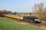 Am 18.April 2013 war MRCE ES64F4 103 bei Elze mit einem ARS-Altmann-Zug auf dem Weg Richtung Sddeutschland.