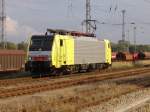 Die neue Siemens Dispolok(E 189 997)rollt zum Feierabend ins Kombiwerk Rostock-Seehafen.Aufgenommen am 27.09.06 in Hhe Hp Rostock-Toitenwinkel