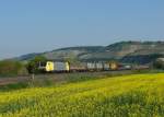 189 930 mit einem KLV am 19.04.2011 bei Himmelstadt.