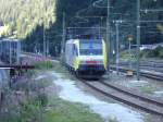 E189 912 RT Lokomotion Brenner 10-08-2011 (Foto aus Tankstellegarten am Bundesstrasse bei BrennerOutlet gemacht) - Bahnvideos in Youtube - http://www.youtube.com/user/cortiferroviariamato/videos