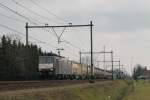 189 282 (ES 64 F4 – 282) der SBB Cargo International mit Güterzug 40200 Gallarate-Waalhaven Zuid bei Deurne am 26-2-2015.