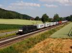 Die ES 64 F4-458 mit einem Containerzug am 19.06.2014 unterwegs bei Einöd.