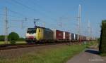 ES 64 F4-202 ERS Railways rollt am 15.05.15 mit ihrem KLV durch Dedensen/Gümmer Richtung Wunstorf.