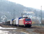 DB 189 055-7 mit einem Güterzug Richtung Děčín, am 17.02.2017 in Königstein.