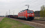 189 004 führte am 12.04.19 einen gemischten Güterzug durch Marxdorf Richtung Falkenberg(E).
