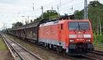 DB Cargo AG [D] mit  189 009-4  [NVR-Nummer: 91 80 6189 009-4 D-DB] und Ganzzug Schiebewandwagen am 10.06.20 Berlin Hirschgarten.