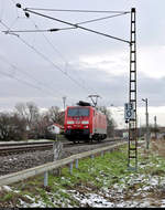 189 008-6 (Siemens ES64F4) beim Signalhalt im Betriebsbahnhof Holleben - gelegen am km 13,0.