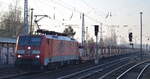 DB Cargo AG [D] mit  189 059-9  [NVR-Nummer: 91 80 6189 059-9 D-DB] und PKW-Transportzug (leer) Richtung Frankfurt/Oder am 11.01.22 Berlin Hirschgarten.