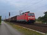 189 021-9 zieht einen gemischten Güterzug am 05.10.2011 durch Wiesental