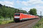 Ein Lokzug bestehend aus 189 028-4 + 152 153-3 + 152 060-0 + 155 008-6 + 151 070-0 + 140 490-4 + 151 026-2 fuhr am 09/07/2011 durch Leutesdorf.