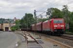 189 018 DB Schenker mit gemischten Güterzug am 20.08.2013 in Kronach gen Lichtenfels.