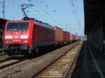 Am 09.06.2014 kam 189 013 mit einem Containerzug aus Richtung Magdeburg nach Stendal und fuhr weiter in Richtung Wittenberge.