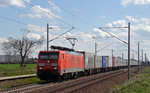 189 009 beförderte am 08.04.16 einen Containerzug durch Rodleben Richtung Magdeburg.