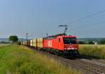 189 801 mit dem Warsteiner-KLV am 06.07.2013 bei Himmelstadt.
