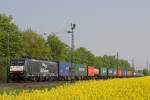 MRCE Dispolok/ERS Railways ES 64 F4-286 am 4.5.13 mit einem Containerzug in Menden.