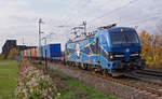 Lokomotive 192 102 am 14.11.2020 auf der Hochfelder Eisenbahnbrücke in Duisburg.