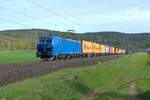 192 117-0 ist am 28.04.2026 mit einem Containerzug bei Reilos unterwegs.