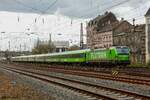 193 604 mit Flixtrain in Wuppertal Oberbarmen, April 2023.