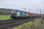193 843 mit einem Containerzug bei Kerzell am 13.11.2024.
