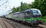 TX Logistik AG, Troisdorf [D] mit der ELL Vectron  193 264  [NVR-Nummer: 91 80 6193 264-9 D-ELOC] und Containerzug Richtung Hamburger Hafen am 07.06.21 Durchfahrt Bf. Hamburg-Harburg.