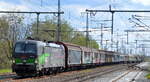 TX Logistik AG, Troisdorf [D] mit der ELL Vectron  193 274  [NVR-Nummer: 91 80 6193 274-8 D-ELOC] und einem Ganzzug Schiebewandwagen am 06.05.21 Durchfahrt Bf. Golm (Potsdam).