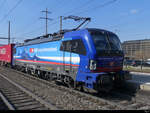 SBB - Lok 193 523 vor Güterzug bei der Durchfahrt im Bahnhof Pratteln am 06.03.2022