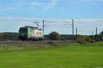 S Rail GmbH Vectron Werbelok 193 692-1  Wood Works  vermietet an die SETG fährt als LZ am 16.10.2022 in Richtung Ansbach
